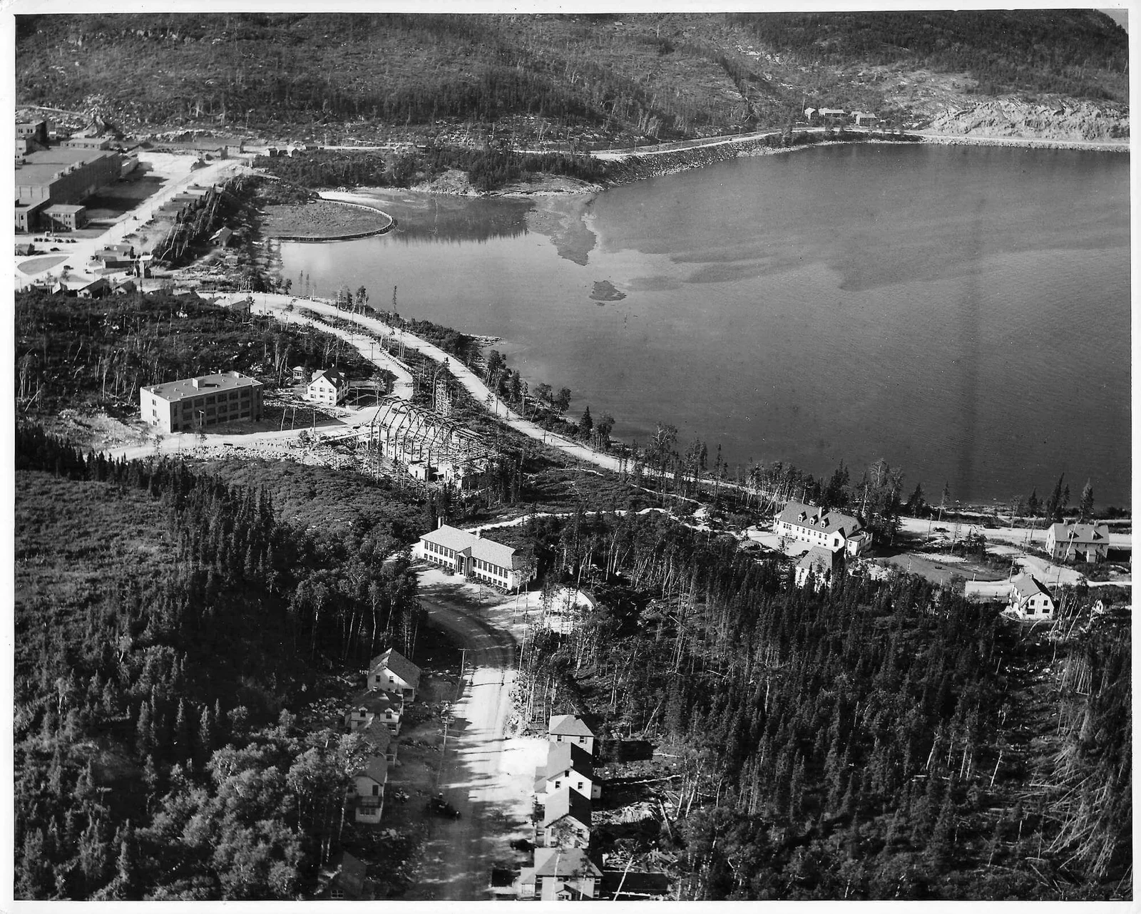 Aerial view of Baie-Comeau en 1939, photograph 11