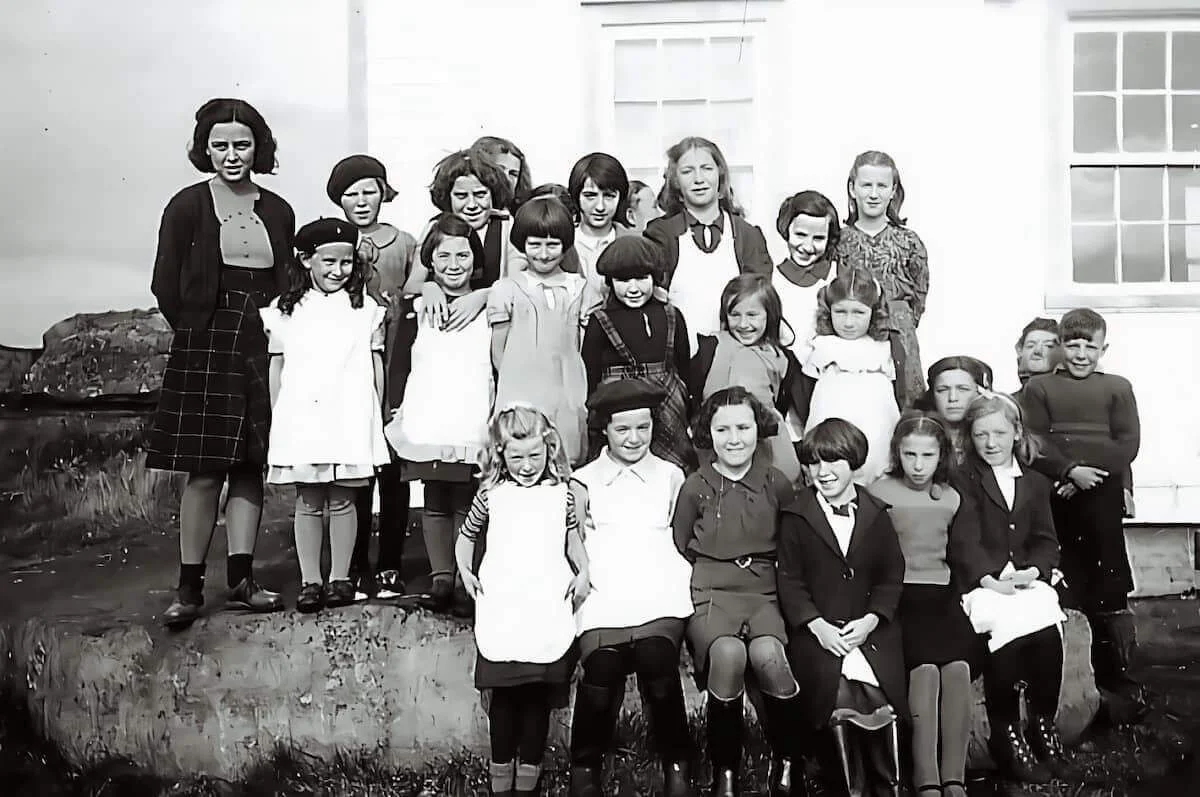 Élèves de l’école de Blanc-Sablon vers 1940